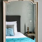 Au Coeur De Bed and Breakfast Μπορντό
