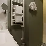 Au Coeur De Bed and Breakfast Μπορντό