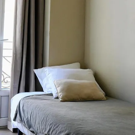 Au Coeur De Bed and Breakfast