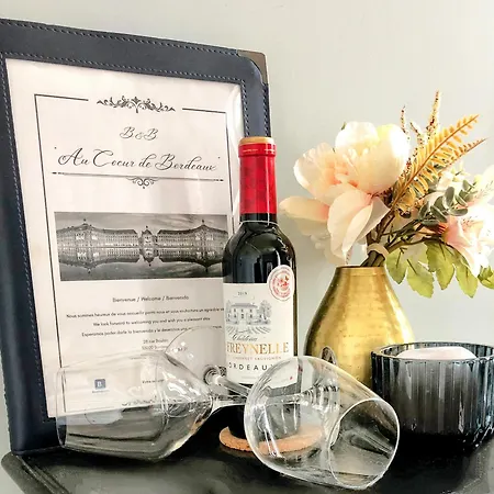 Couette-café Au Coeur De - Et Cave à Vin Bordeaux