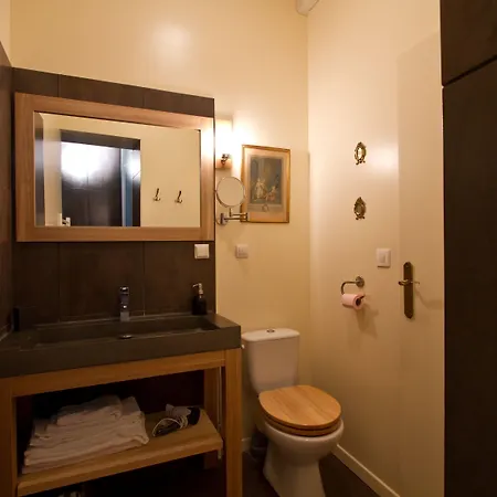 Au Coeur De Bed & Breakfast 3*