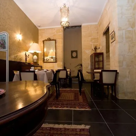 Au Coeur De Bed & Breakfast Bordeaux