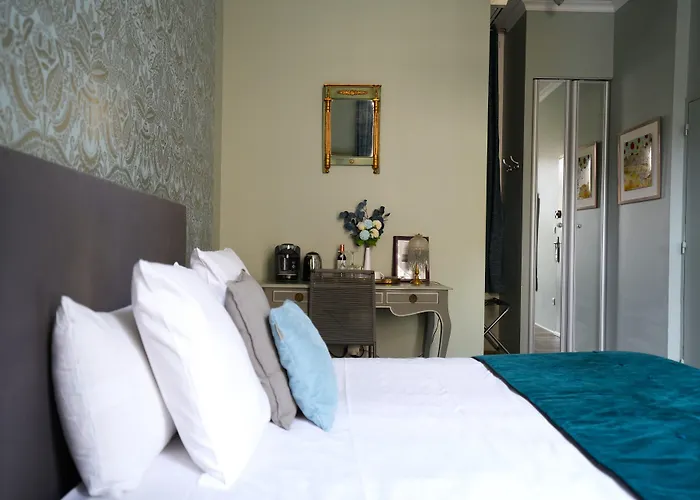 Au Coeur De Bed & Breakfast 4*